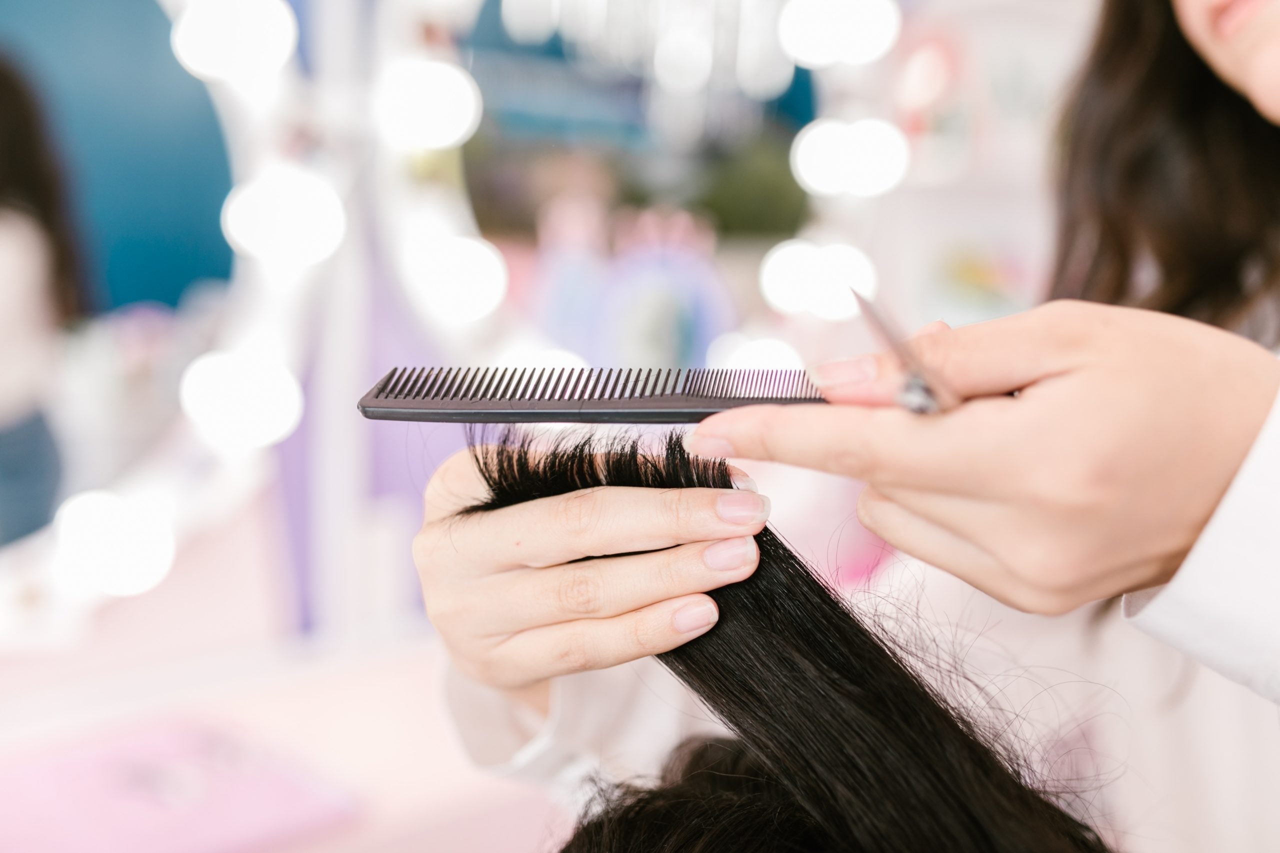 5 idées reçues sur les cheveux - vrai ou faux démêler les mythes capillaires